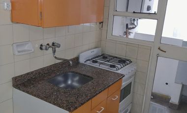 Alquiler Monoambiente Lavalle 1700