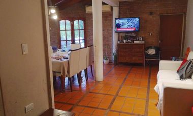 Casa en venta - 4 Dormitorios 1 Baño - Córdoba