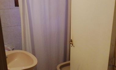 Casa en venta - 4 Dormitorios 1 Baño - Córdoba