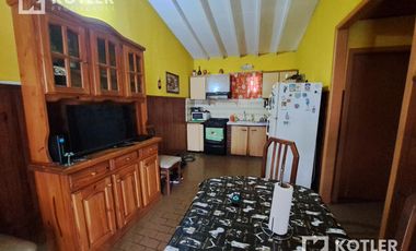 Terreno con 2 propiedades, ideal dos familia o inversion