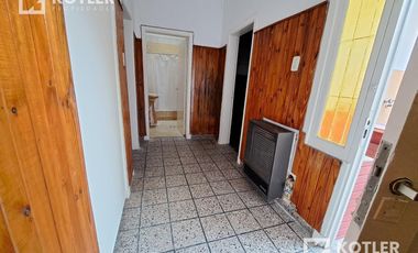 Terreno con 2 propiedades, ideal dos familia o inversion