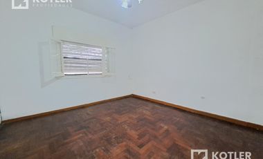 Terreno con 2 propiedades, ideal dos familia o inversion