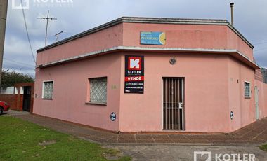 Terreno con 2 propiedades, ideal dos familia o inversion