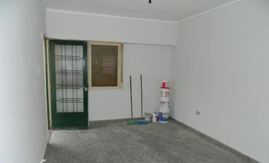 Departamento en venta - 2 Dormitorios 1 Baño - Tolosa