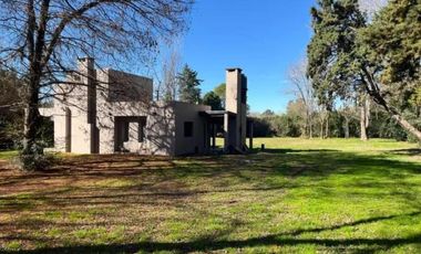 Casa en venta - 2 Dormitorios 2 Baños - Santa Brigida