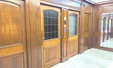 Departamento en  venta de 4 dormitorios. Todo externo. Edificio Tradicional. Doble entrada