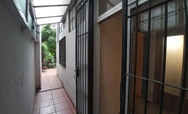 PH en venta - 2 Dormitorios 1 Baño - Lomas de Zamora