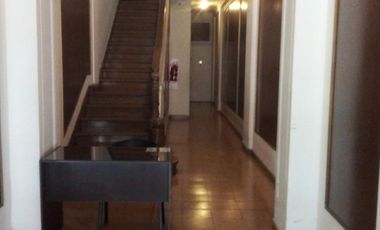 Alquiler de 2 ambientes en zona Facultades, ideal para estudiantes.