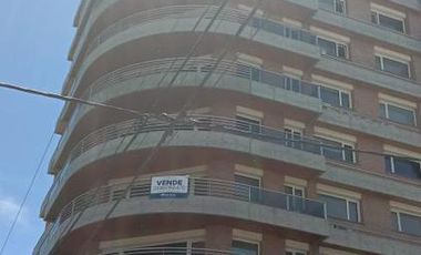 Venta- 5 ambientes- Departamento - Buenos Aires 601-  Área Centro Este