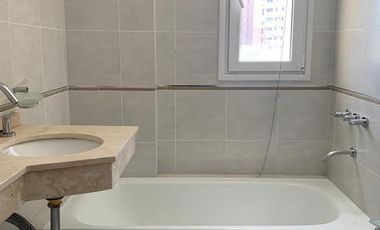 Venta- 5 ambientes- Departamento - Buenos Aires 601-  Área Centro Este