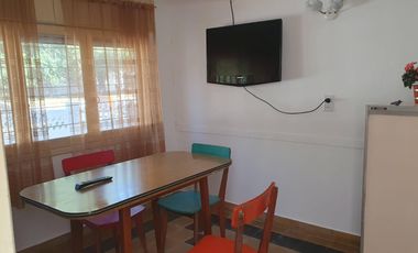 Casa en venta - 6 Dormitorios 3 Baños - San Clemente del Tuyú