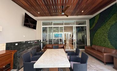 Venta de Casa en Col. Del Valle