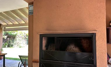 Casa en  venta - 5 ambientes-Pileta-Ingeniero Maschwitz-Escobar-Apto Credito-Permuta menor valor