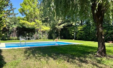 Casa en  venta - 5 ambientes-Pileta-Ingeniero Maschwitz-Escobar-Apto Credito-Permuta menor valor