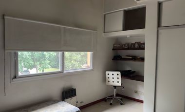 Casa en  venta - 5 ambientes-Pileta-Ingeniero Maschwitz-Escobar-Apto Credito-Permuta menor valor