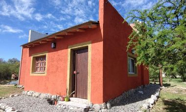 Casa en venta - 2 Dormitorios 2 Baños - Cortaderas