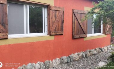 Casa en venta - 2 Dormitorios 2 Baños - Cortaderas