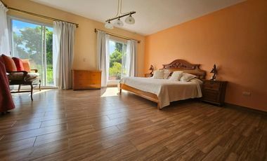 Casa en venta - 3 Dormitorios 3 Baños - La Plata