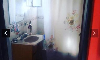 Casa en venta - 2 Dormitorios 1 Baño - Lanús