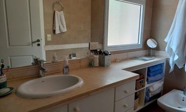 Exclusivo  Dpto. en Dúplex 4 Ambientes  – Condominio Beccar Plaza 1