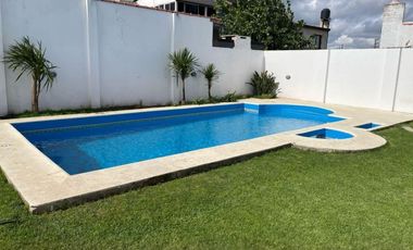 Casa en venta - 4 Dormitorios 3 Baños - 795mts2 - Moreno