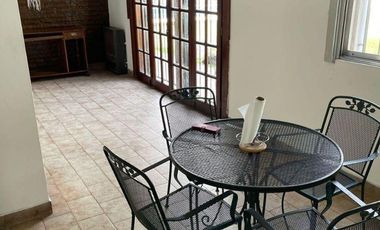 Casa en venta - 4 Dormitorios 3 Baños - 795mts2 - Moreno