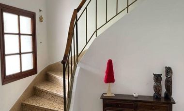 Casa en venta - 4 Dormitorios 3 Baños - 795mts2 - Moreno