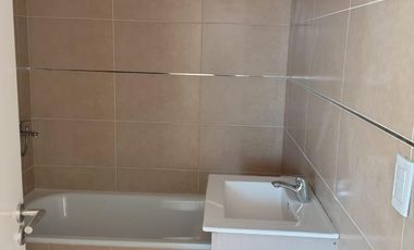 Departamento en venta - 2 Dormitorios 1 Baño - Moreno