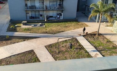 Departamento en venta - 2 Dormitorios 1 Baño - Moreno