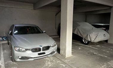 Cocheras cubiertas en centro de Olivos a la venta