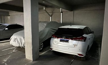 Cocheras cubiertas en centro de Olivos a la venta