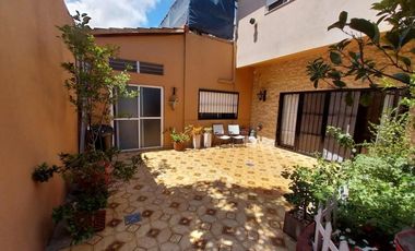 PH en venta - 3 Dormitorios 2 Baños - Villa Maipu