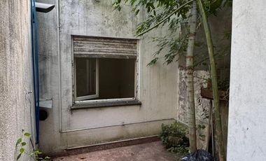 Casa en venta - 2 Dormitorios 2 Baños - Cocheras - 230Mts2 - Mar del Plata