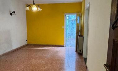 Casa en venta - 2 Dormitorios 2 Baños - Cocheras - 230Mts2 - Mar del Plata