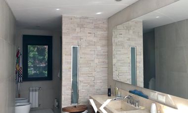 Casa en alquiler temporario verano Enero y Febrero 2025 en Martínez