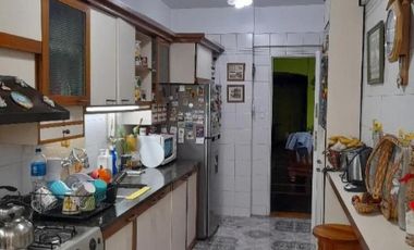 Departamento en venta - 3 Dormitorios 2 Baños - Avellaneda
