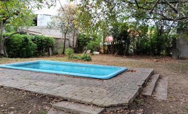 Casa en venta - 3 Dormitorios 1 Baño - Berazategui