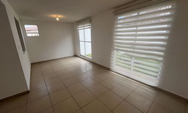 Casa en RENTA en Toluca, a 40 minutos de Santa Fe, 15 minutos de San Mateo y 20 de Metepec o Toluca Centro.