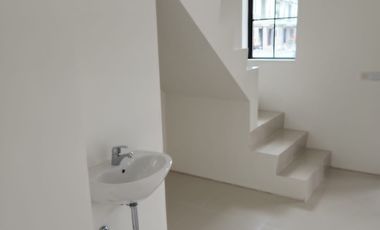 Rumah Graha Natura Dandelion Bangunan 2 Lantai Minimalis