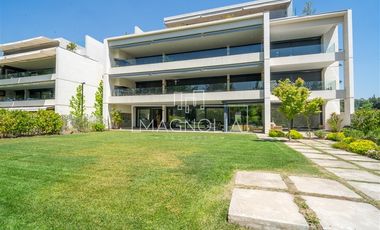 Departamento en Arriendo en ESPECTACULAR DEPARTAMENTO CON JARDIN EN SAN CARLOS DE APOQUINDO