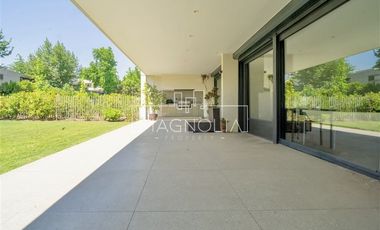 Departamento en Arriendo en ESPECTACULAR DEPARTAMENTO CON JARDIN EN SAN CARLOS DE APOQUINDO