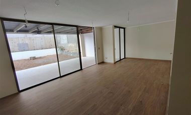 Casa en Arriendo en El Huinganal - Camino El Chin