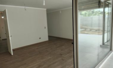 Casa en Arriendo en El Huinganal - Camino El Chin