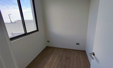 Casa en Arriendo en El Huinganal - Camino El Chin