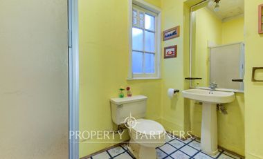 Casa en venta para remodelar en amplio terreno, opción comercial, Providencia