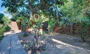 Casa en venta para remodelar en amplio terreno, opción comercial, Providencia