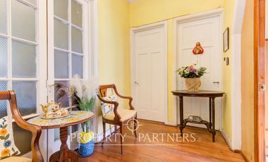 Casa en venta para remodelar en amplio terreno, opción comercial, Providencia