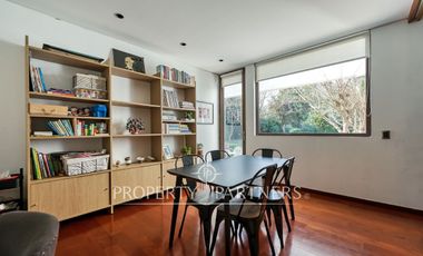 Casa estilo moderno con excelentes terminaciones en Las Brisas de Chicureo