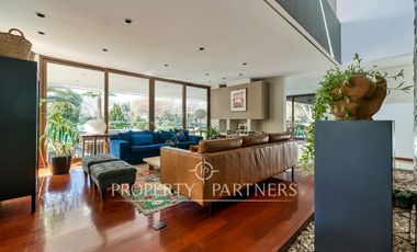 Casa estilo moderno con excelentes terminaciones en Las Brisas de Chicureo