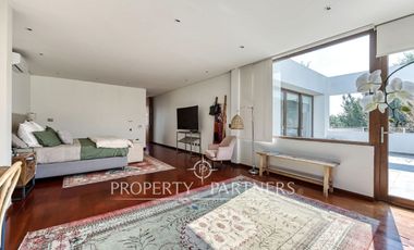 Casa estilo moderno con excelentes terminaciones en Las Brisas de Chicureo